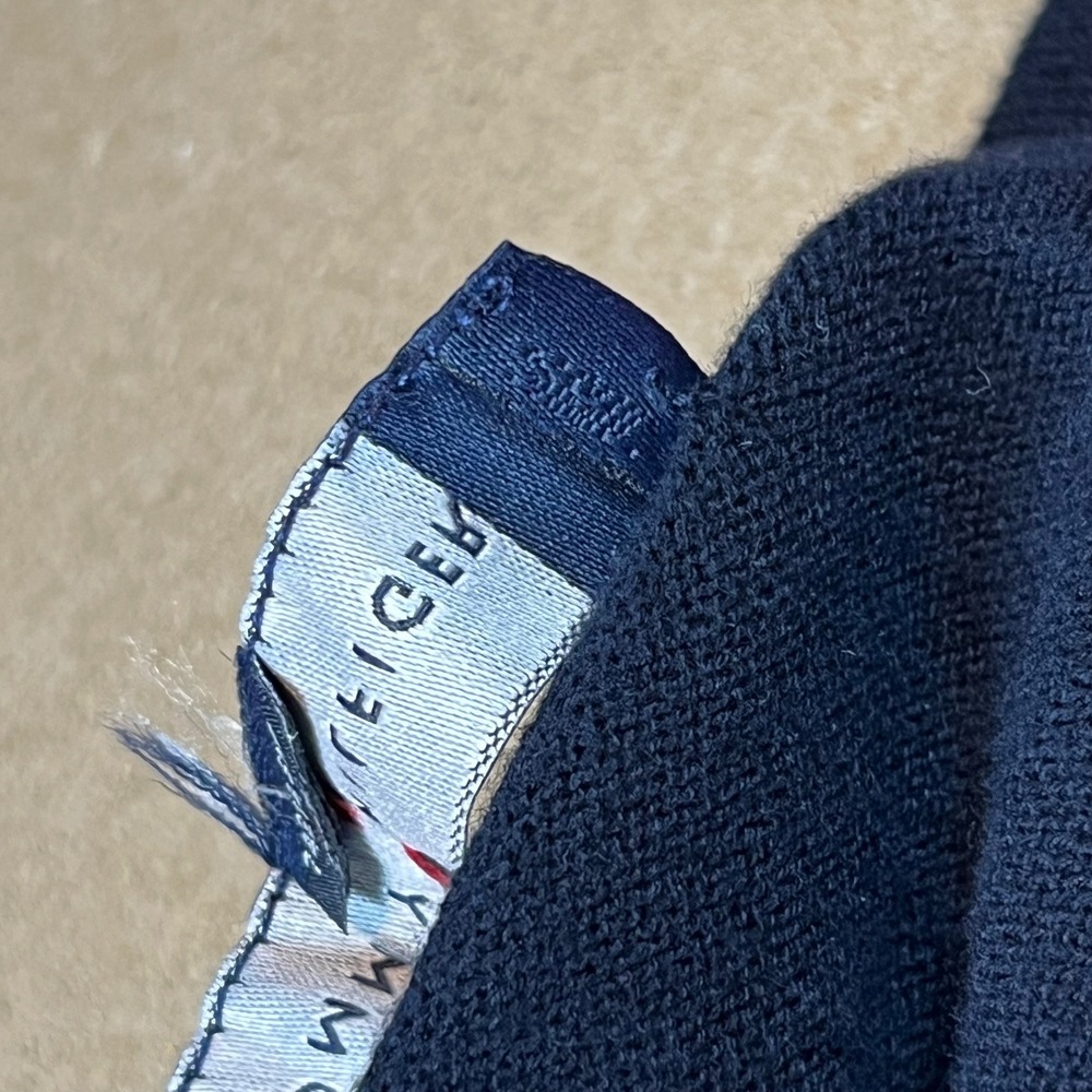 Tommy Hilfiger Womens Small Navy Blue Fair Isle Cotton V-Neck Sweater Christmas - Picture 10 of 10